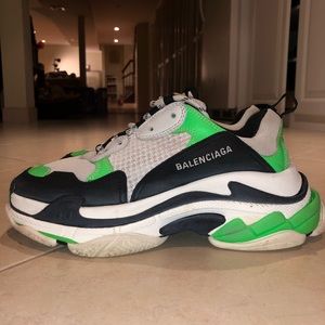Balenciaga Triple S Green/Black